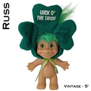 Vintage Russ Leprechaun Troll Doll 5" Irish Green Hair Shamrock Hat St Patricks